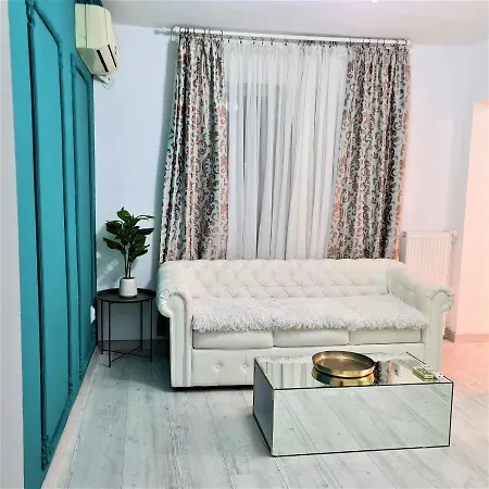 World Apartman *